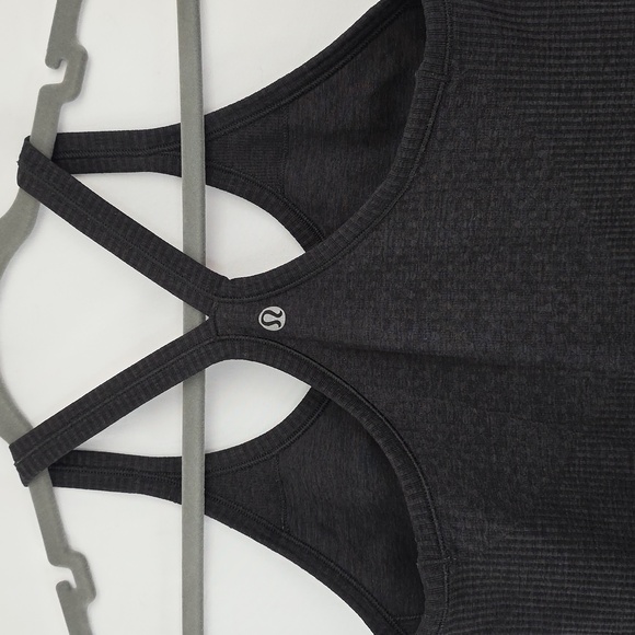 Lululemon Black Tank Top.  Size Extra Small - Picture 6 of 8